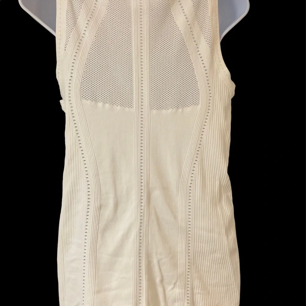 🎈Host pick!!! Athleta Mesh Laser Cut Detail Tank - Picture 2 of 2